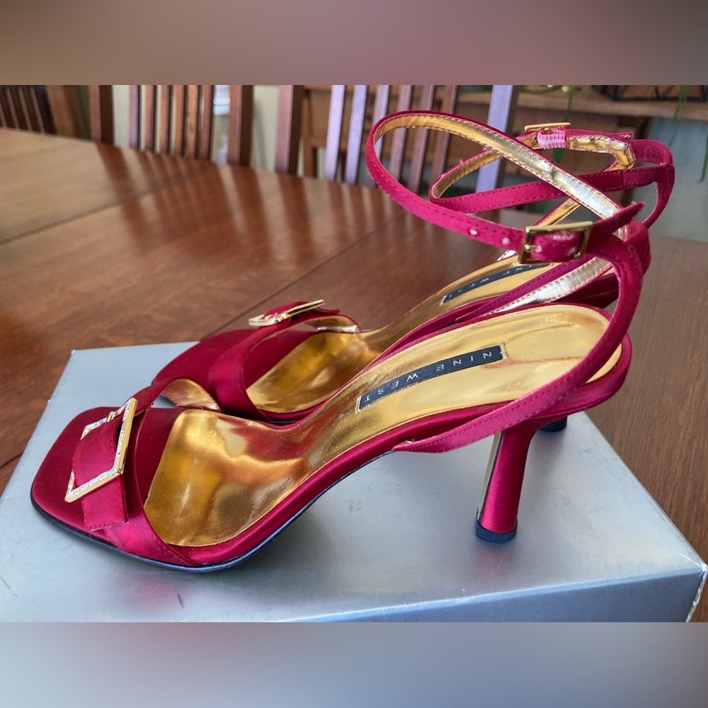 Nine West Cranberry Colored Satin Women's Heeled Sandals with Rhinestone Buckle